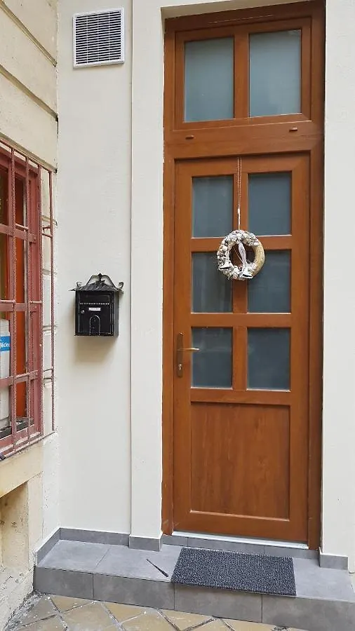 Bachelor Apartment Budapest Hungary