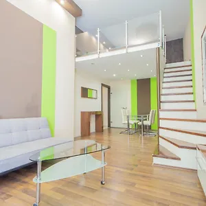Apartamento Sunny House By The Riverside, Budapest